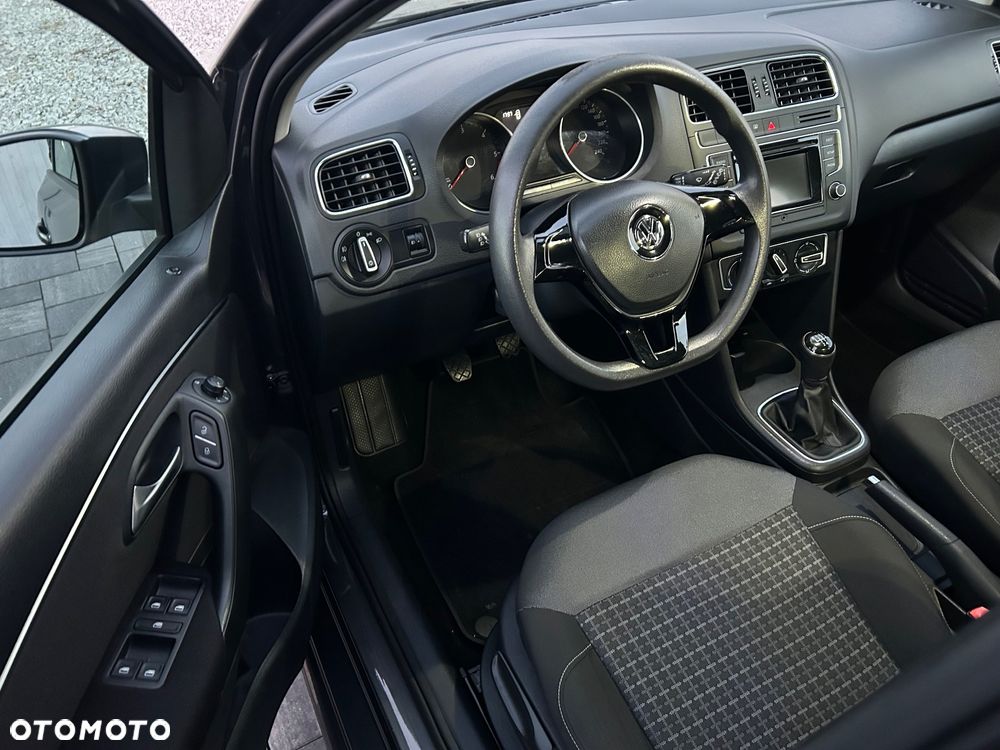 Volkswagen Polo 1.4 TDI Comfortline - 8