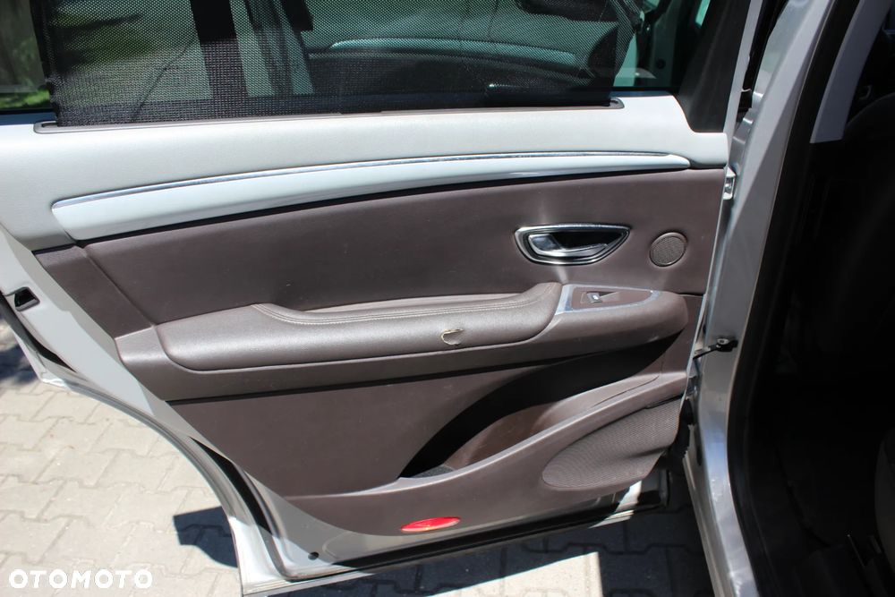 Renault Espace - 25