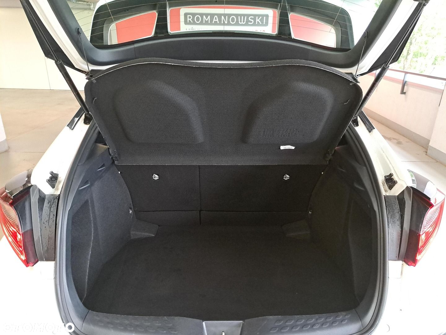Toyota C-HR 1.8 Hybrid GPF Comfort - 13