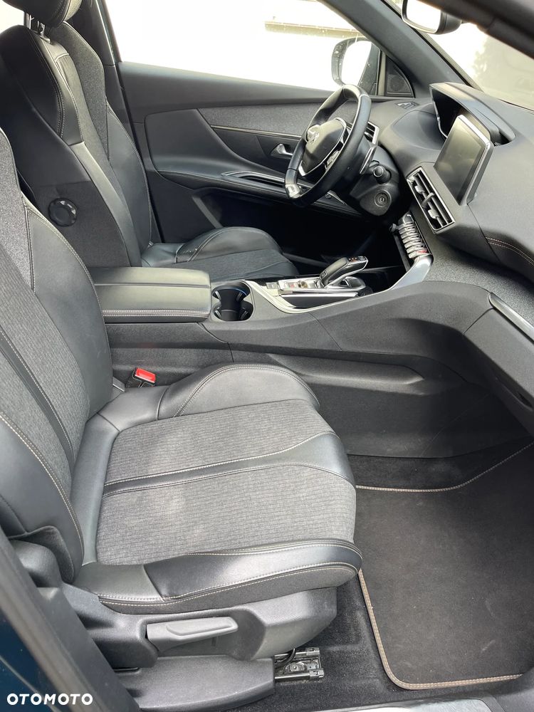 Peugeot 5008 PureTech 180 EAT8 Stop & Start GT Pack - 22