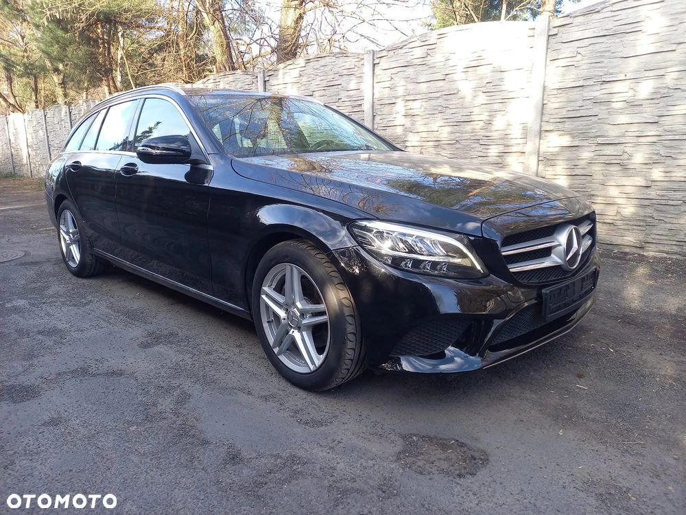 Mercedes-Benz Klasa C 220 d 9G-TRONIC Exclusive - 4