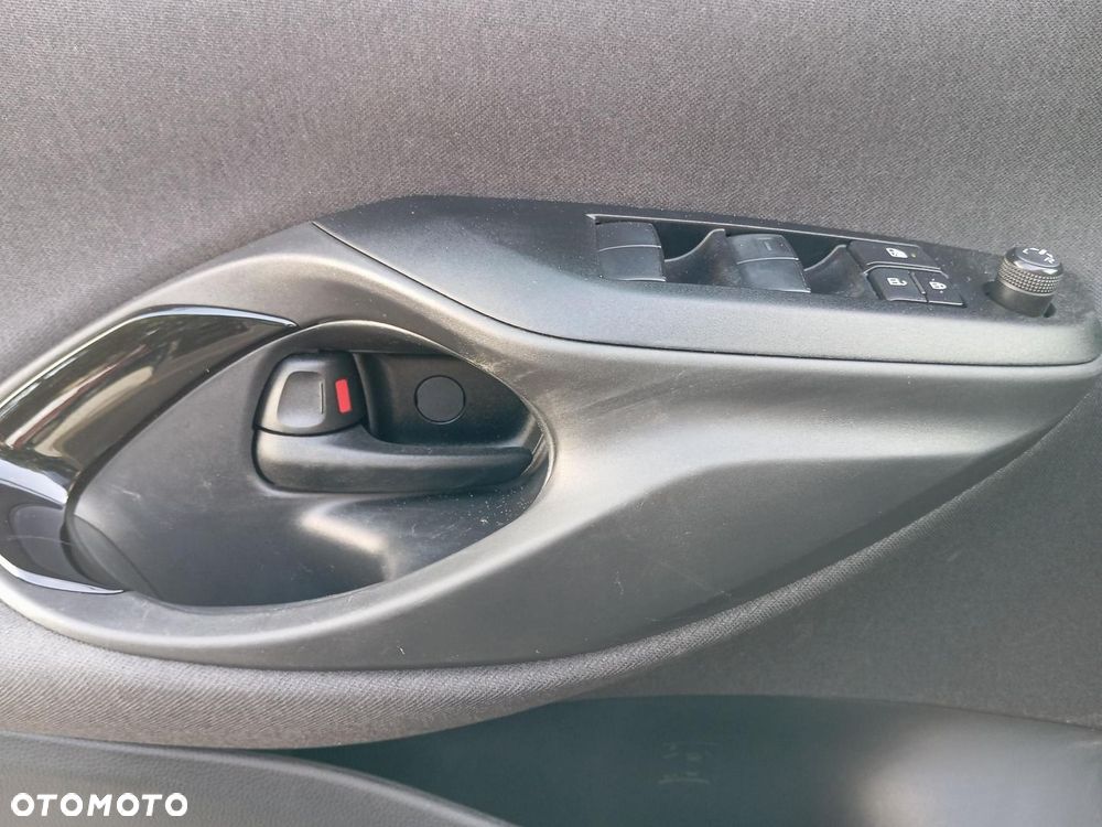 Toyota Yaris Hybrid 1.5 Style - 20