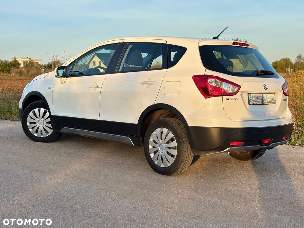Suzuki SX4 - 3