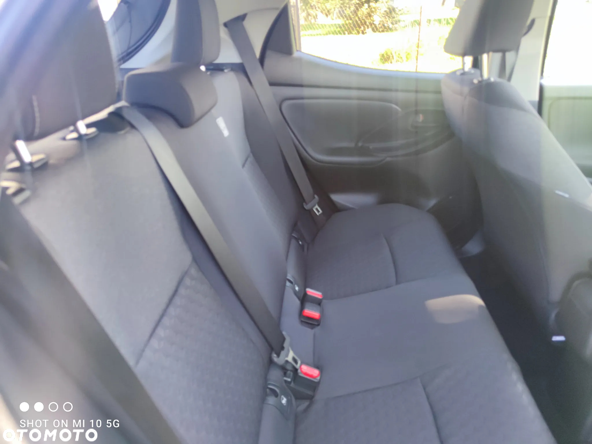 Toyota Yaris 1.5 VVT-iE Luxe - 21