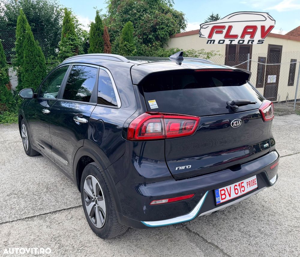 Kia Niro 1.6 GDI PHEV 2WD Aut. Spirit - 3