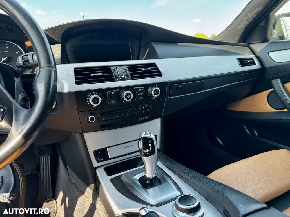 BMW Seria 5 535d Aut. - 27