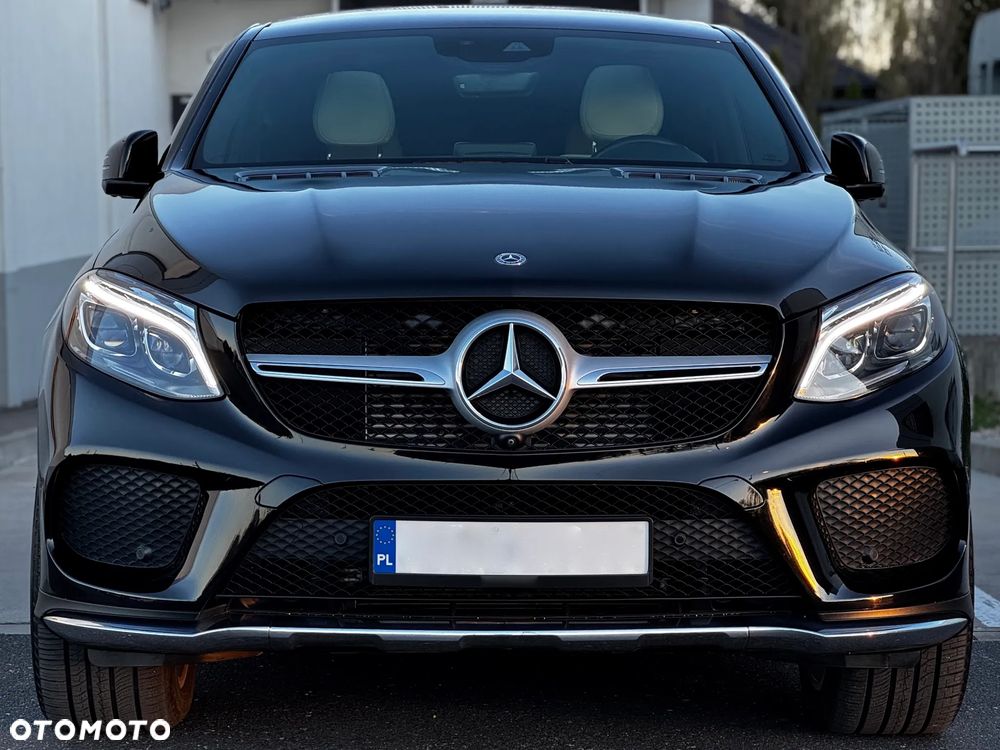 Mercedes-Benz GLE - 1