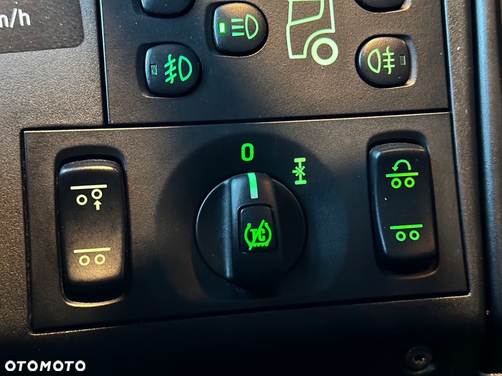 Scania G410 bez EGR 6x2 Dzienna łóżko Retarder Rama - 26