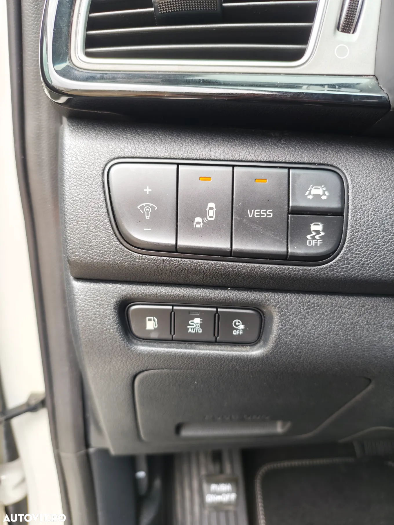 Kia Niro 1.6 GDI 6DCT PHEV Premium - 20