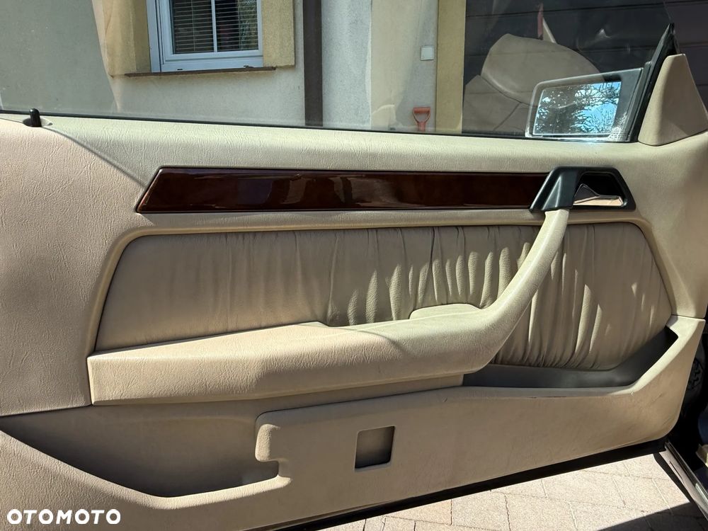 Mercedes-Benz Klasa E - 24