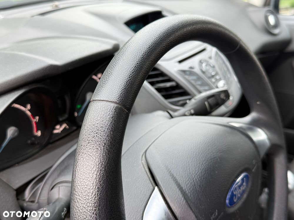 Ford Fiesta 1.25 Silver X (Ambiente) - 10