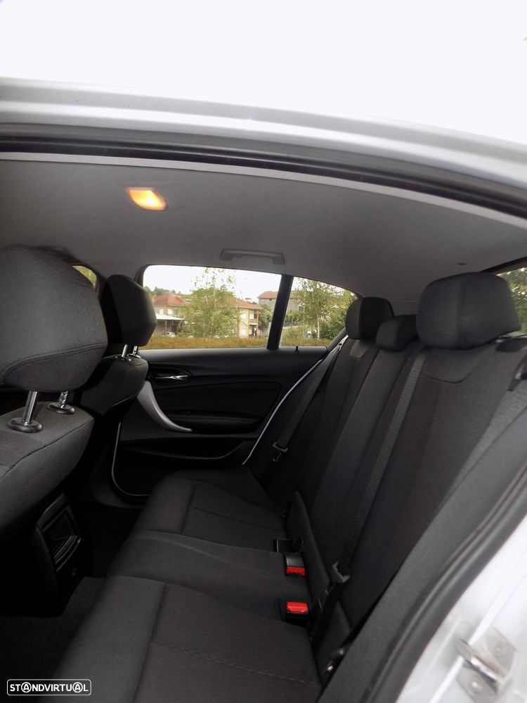BMW 118 d - 12