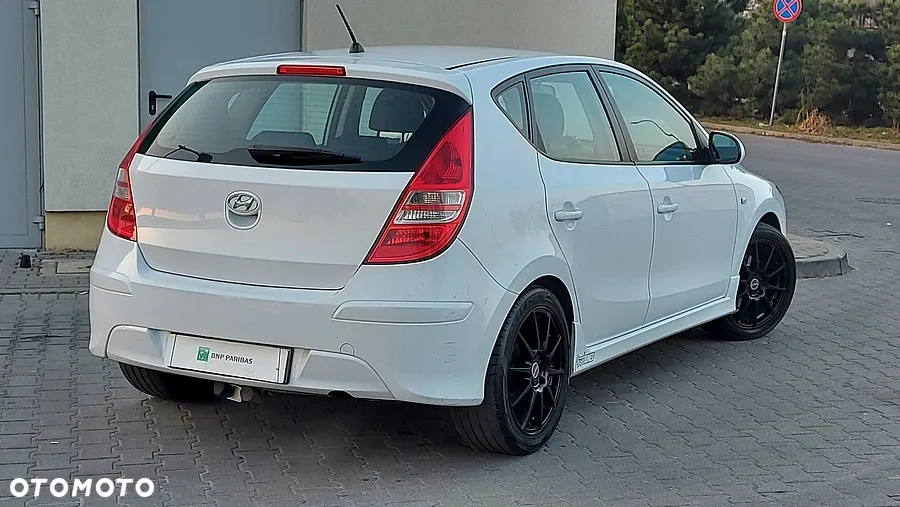Hyundai i30 1.4 White Edition - 6