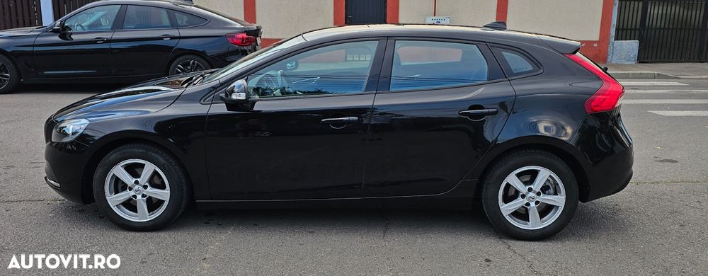 Volvo V40 D4 Kinetic - 3