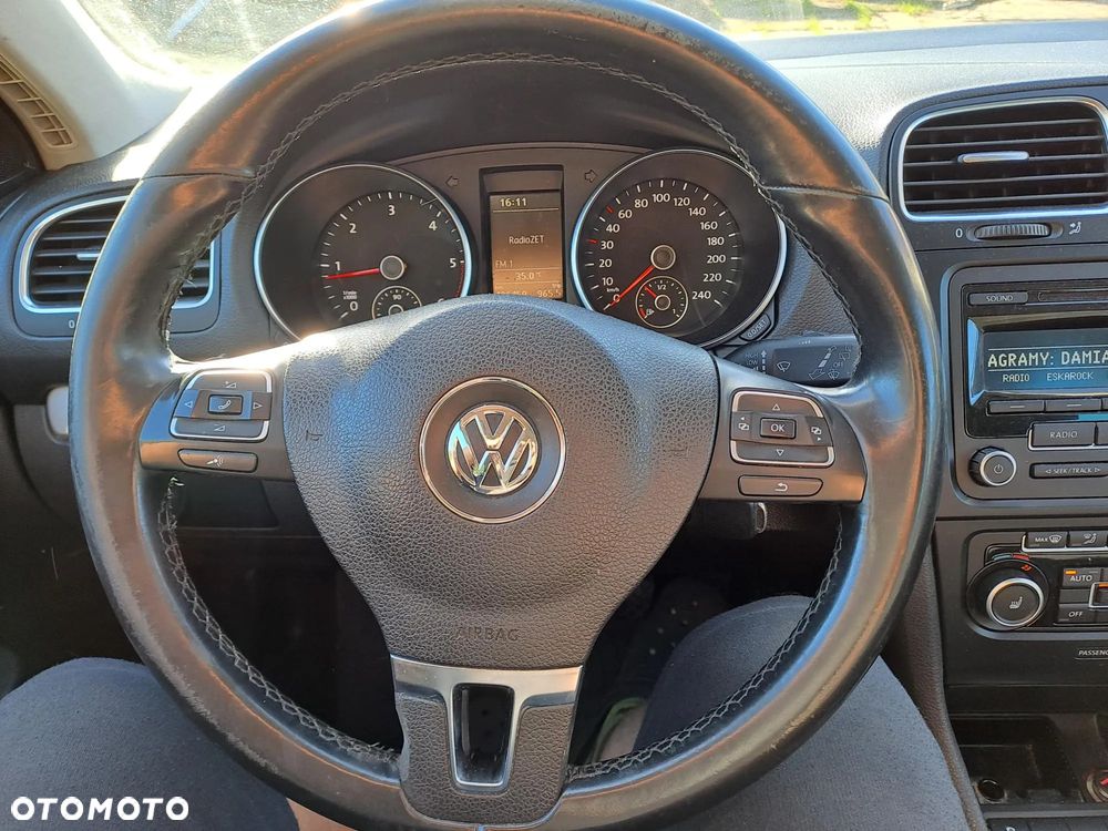 Volkswagen Golf VI 1.6 TDI Comfortline - 12