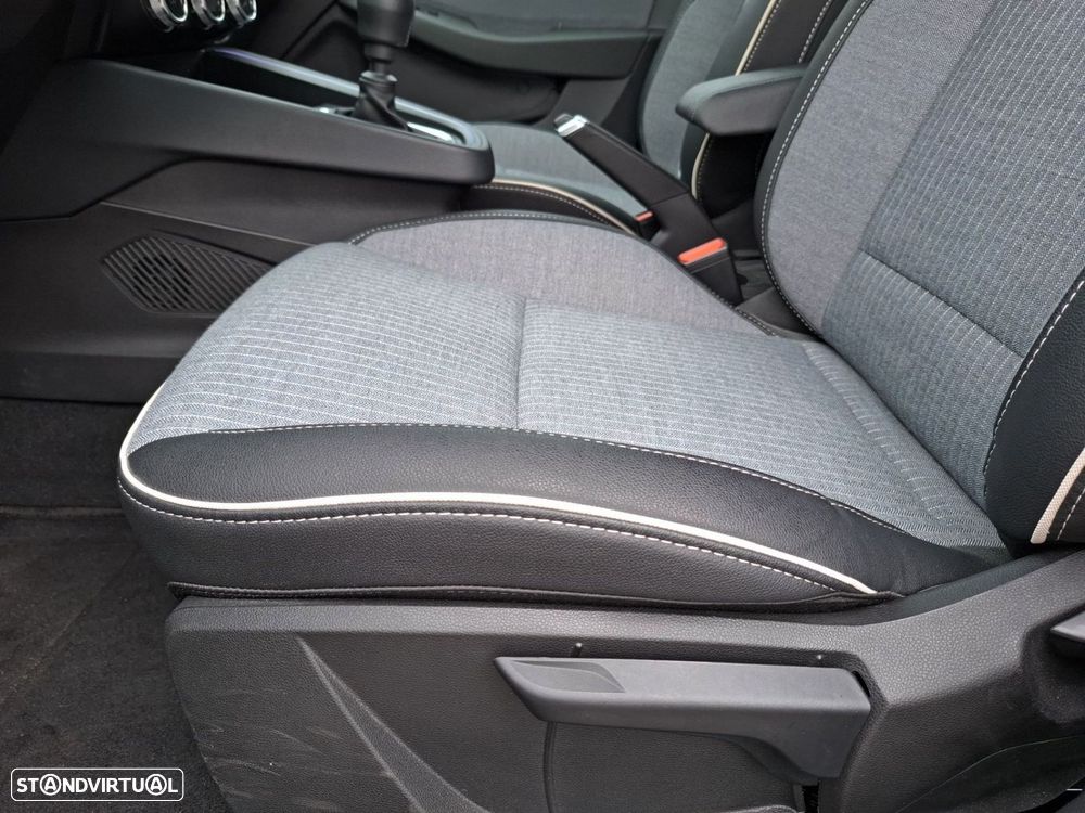 Renault Clio 1.0 TCe Techno - 15