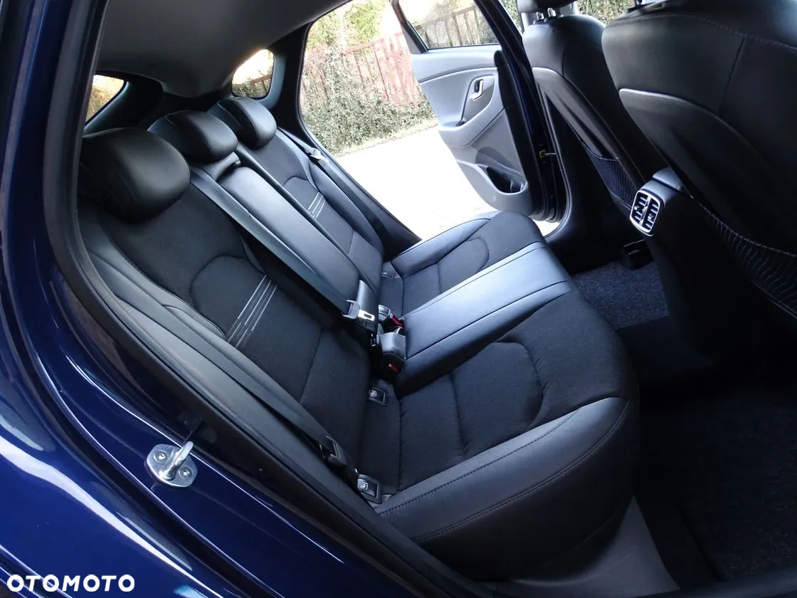 Hyundai i30 1.5 T-GDI 48V-Hybrid EDITION 30 - 26