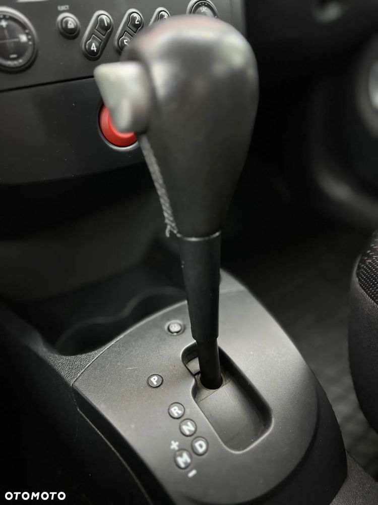 Renault Clio - 22