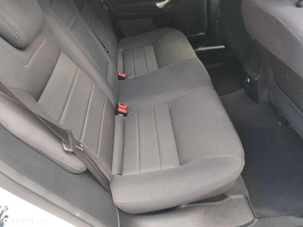 Ford Mondeo 2.0 TDCi Gold X Plus - 12