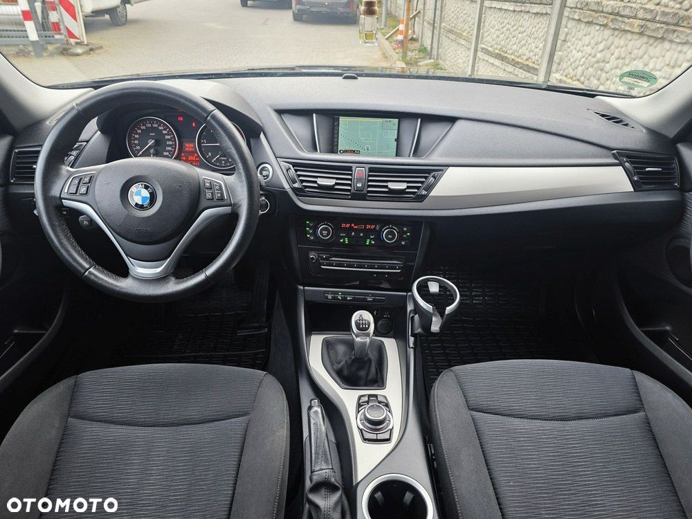 BMW X1 sDrive16d xLine - 15