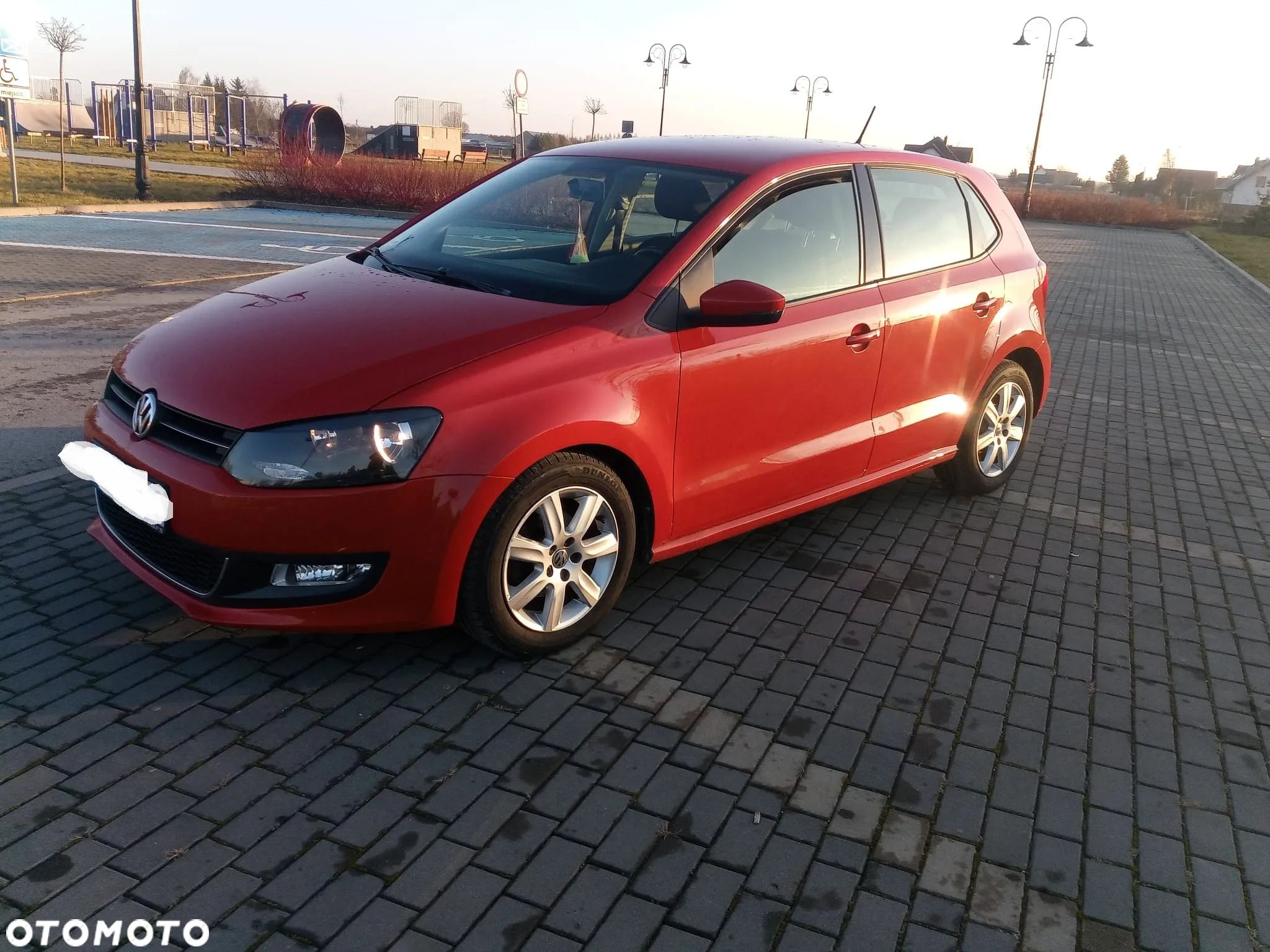 Volkswagen Polo - 1