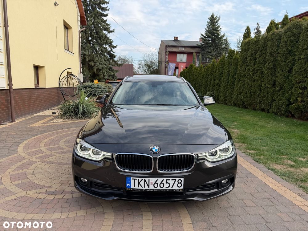 BMW Seria 3 320d Efficient Dynamics Edition Blue Perf Sport Line - 8