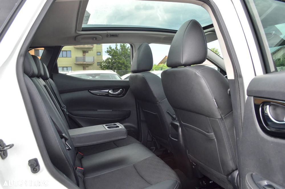 Nissan Qashqai 1.6 DCI Start/Stop X-TRONIC Tekna - 30