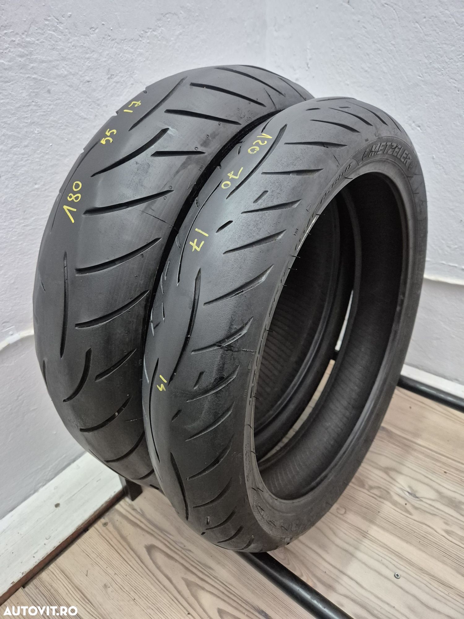 Set anvelope moto 120 70 17 cu 180 55 17 Metzeler roadtec z6 - 1