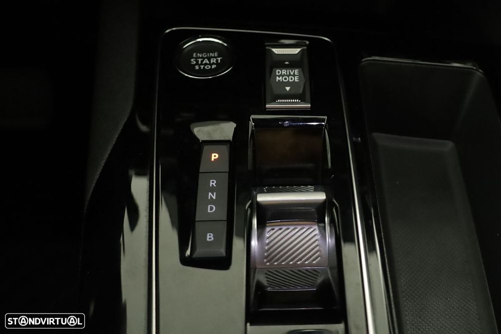 Peugeot 3008 1.6 Hybrid Allure e-EAT8 - 14