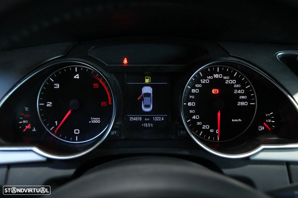Audi A5 Cabrio 2.0 TDi S-line - 21