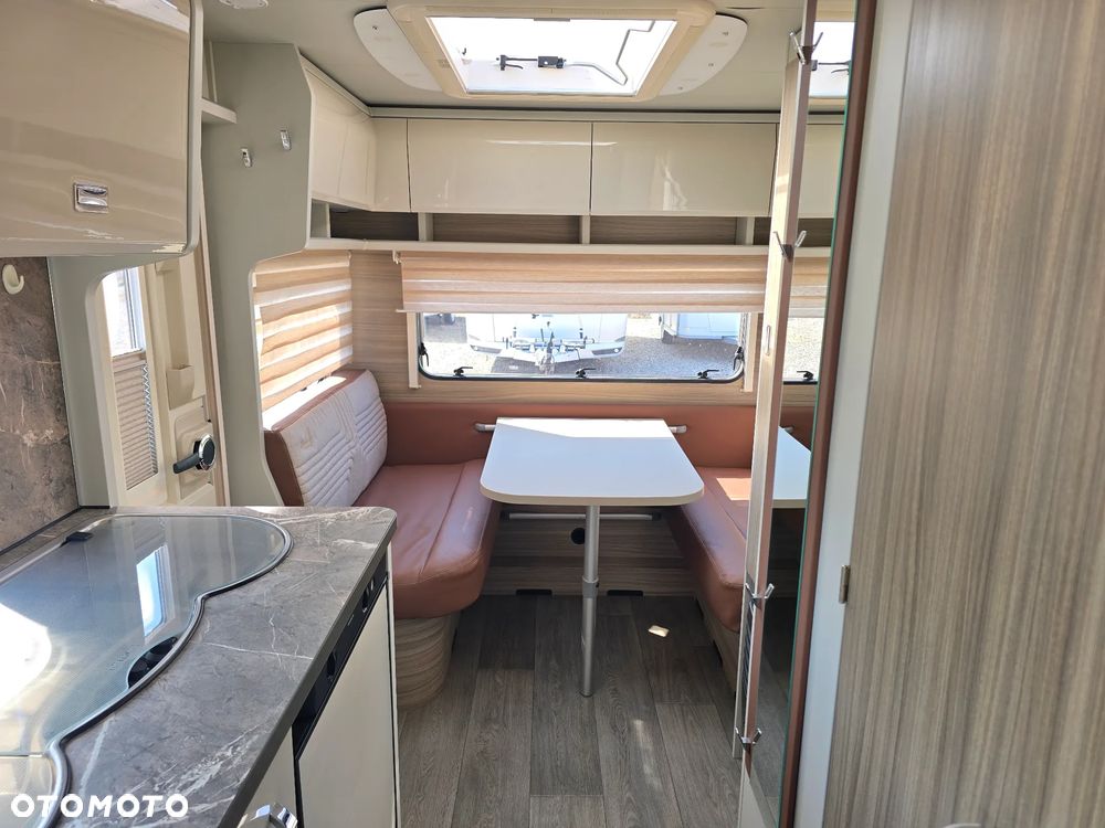 Burstner 490 AVERSO HARMONY tapczny salonka hobby przyczepa kempingowa - 29