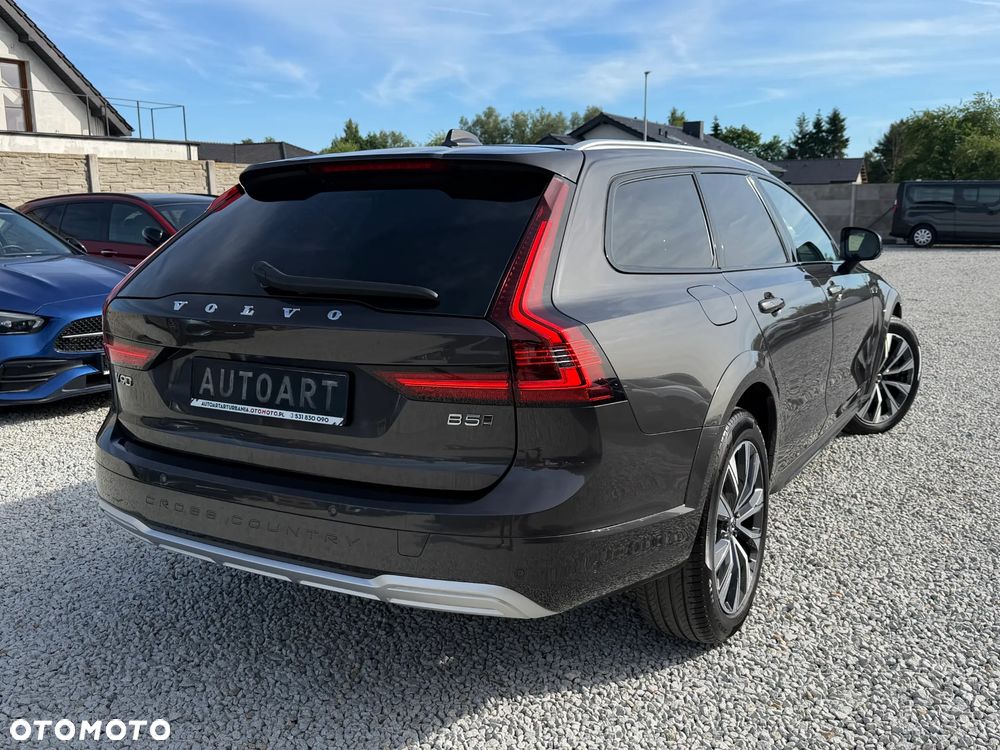 Volvo V90 Cross Country B5 D AWD Ultimate - 14