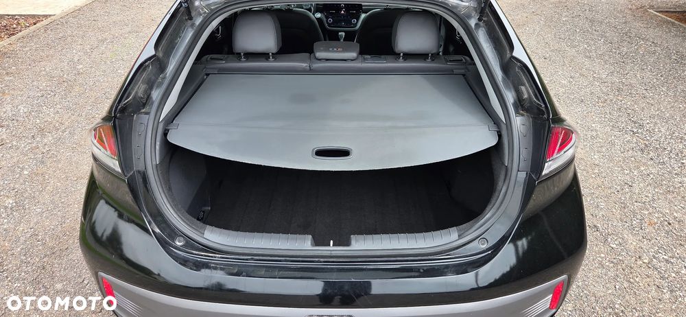 Hyundai IONIQ - 22