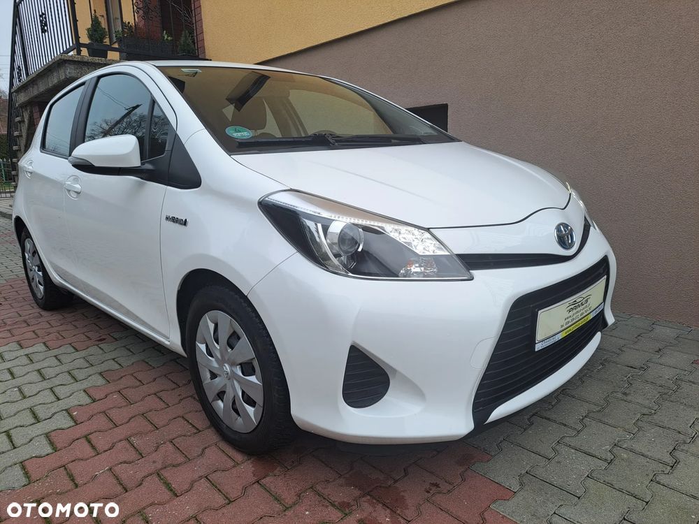 Toyota Yaris - 8