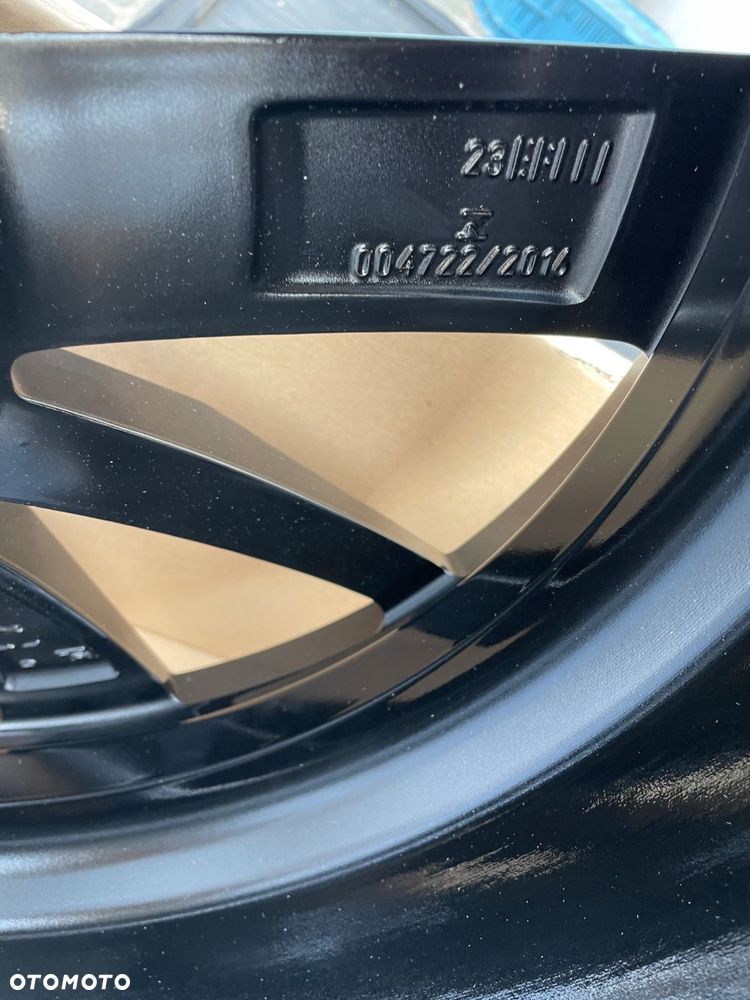 felga nowa oryginalna bmw m-pakiet g60 i5 8.5x20 is28 5a324e6 - 3