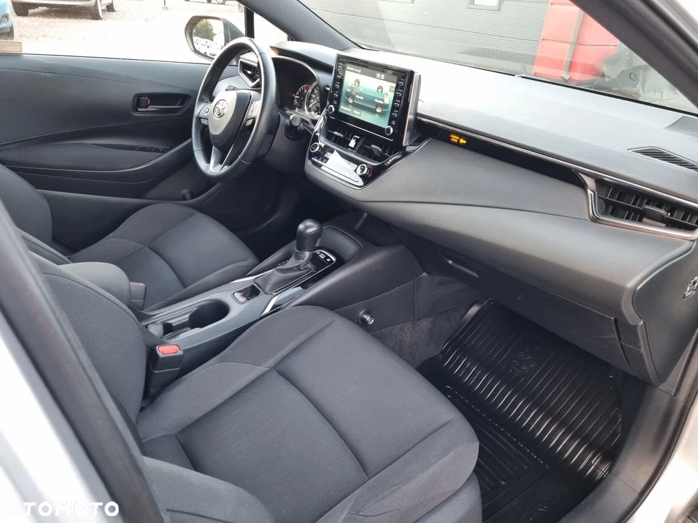 Toyota Corolla 1.8 Hybrid Comfort - 13