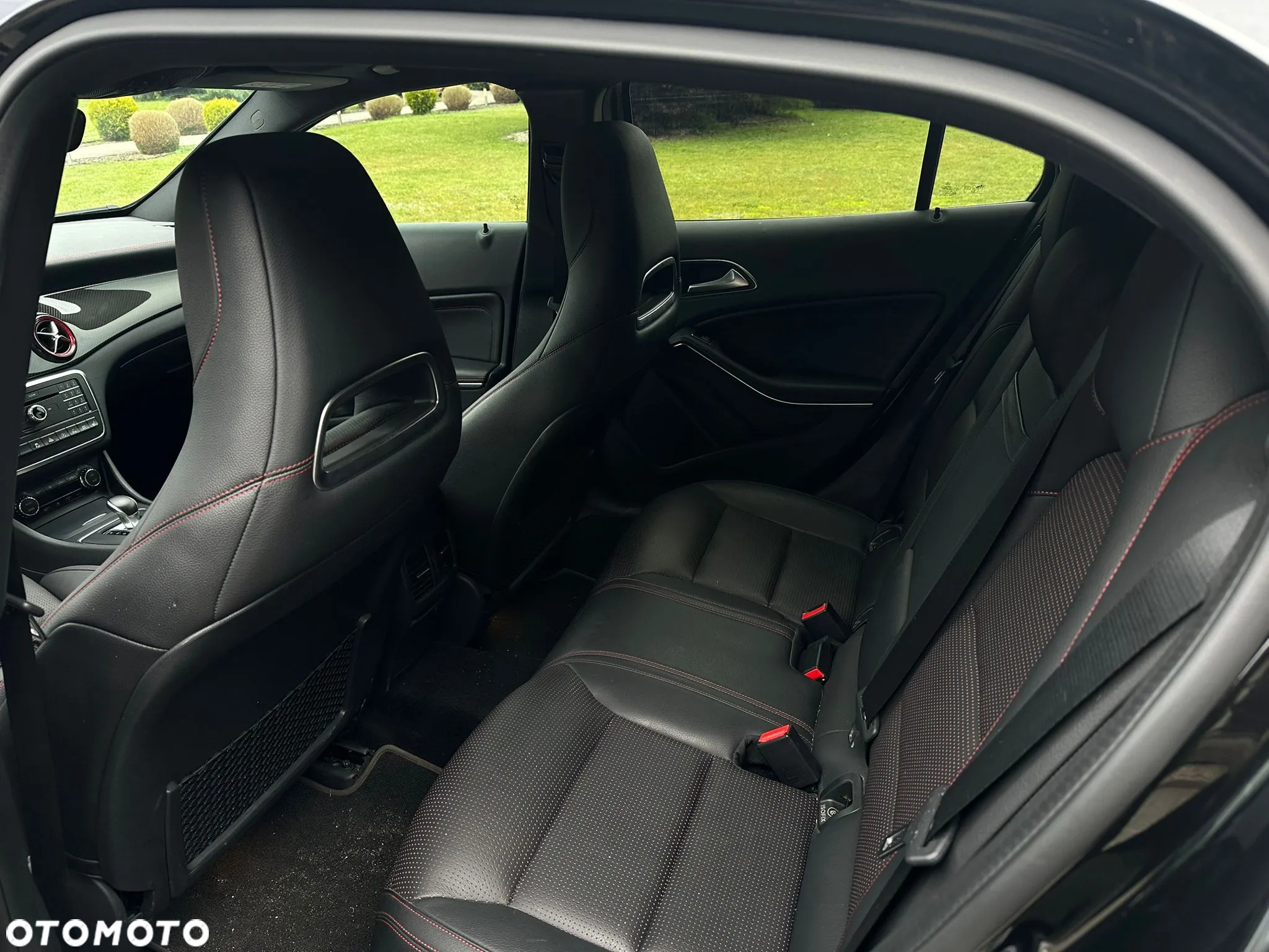 Mercedes-Benz GLA AMG 45 4-Matic - 30