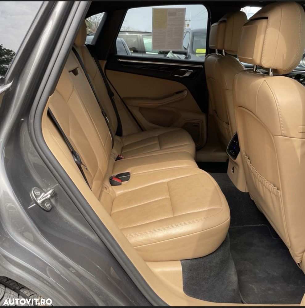 Porsche Macan Standard - 16