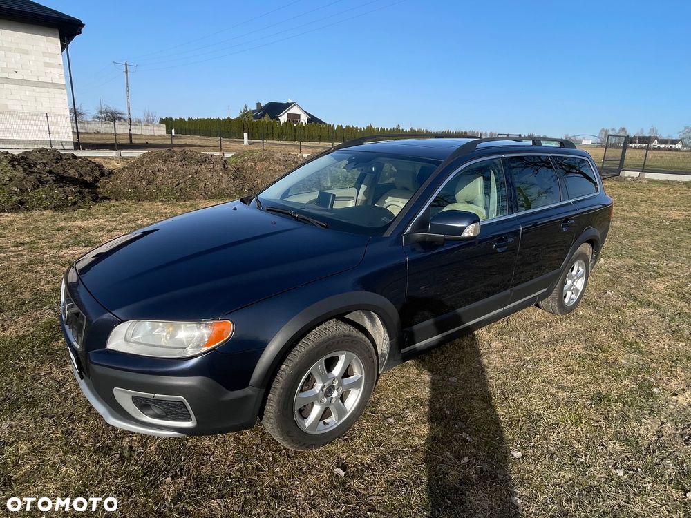 Volvo XC 70 2.4D Momentum - 7