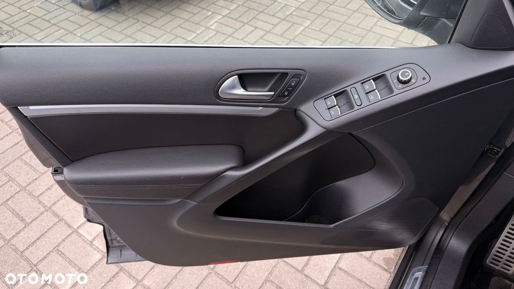 Volkswagen Tiguan 2.0 TDI 4Mot Perfectline R-Style DSG - 21