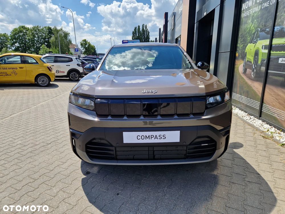 Jeep Compass 73.7kWh Standard Range Altitude FWD - 7