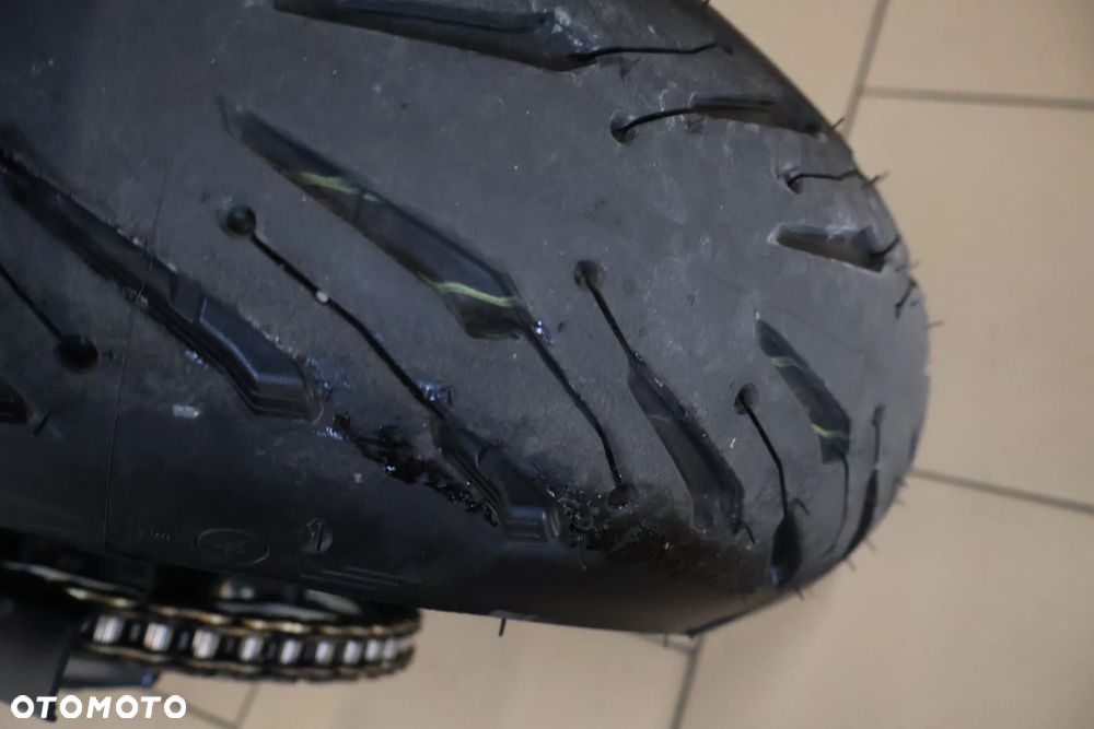 Yamaha FZ - 24