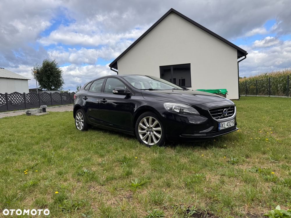Volvo V40 D2 - 2