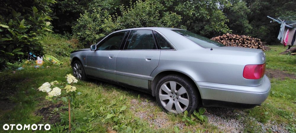 Audi A8 - 2