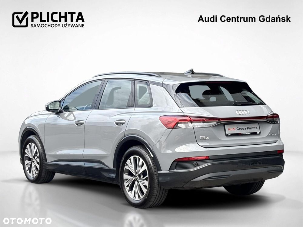 Audi Q4 e-tron - 4