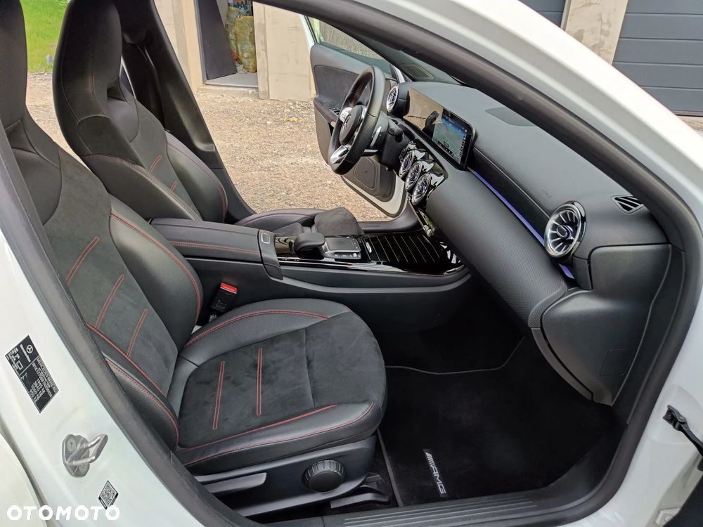 Mercedes-Benz Klasa A 200 4-Matic AMG Line 8G-DCT - 17