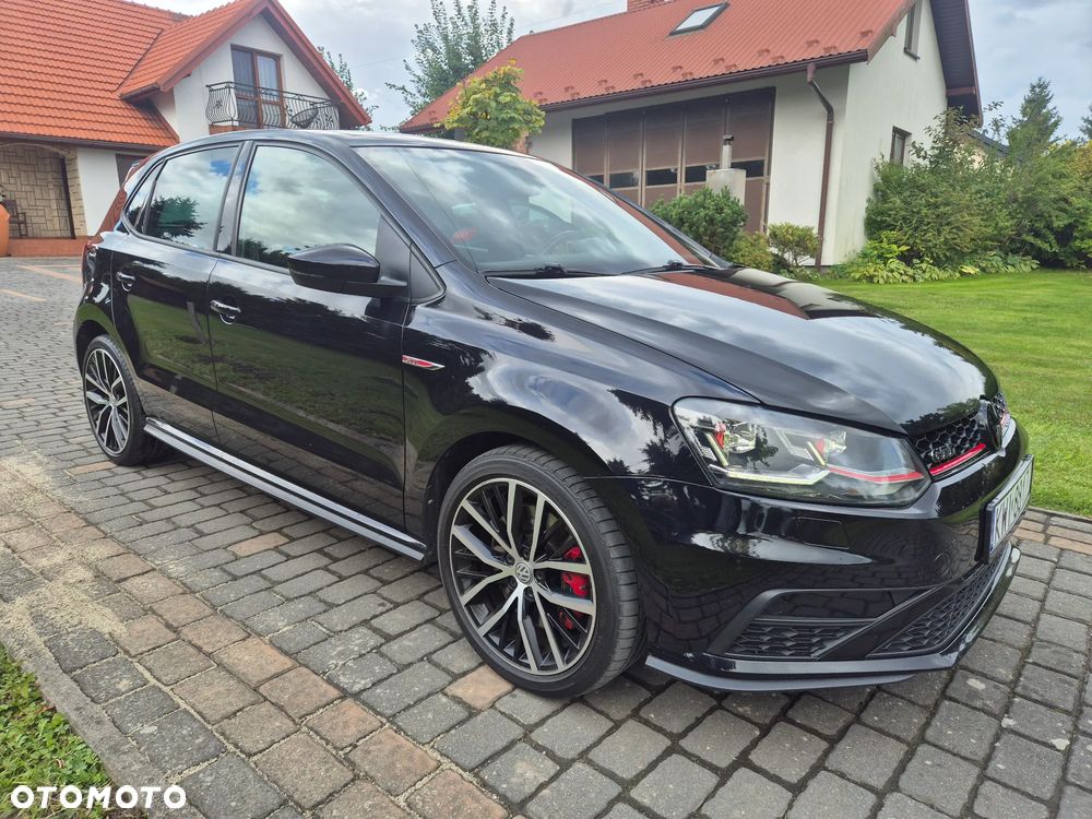 Volkswagen Polo 1.8 TSI BMT GTI - 11