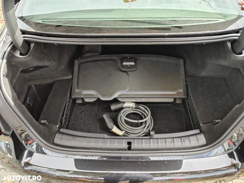 BMW Seria 5 530e xDrive AT PHEV - 7