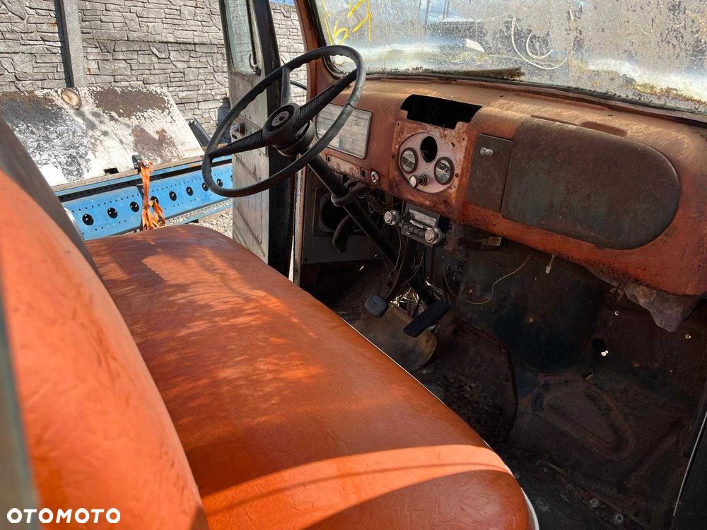 Ford Inny - 5