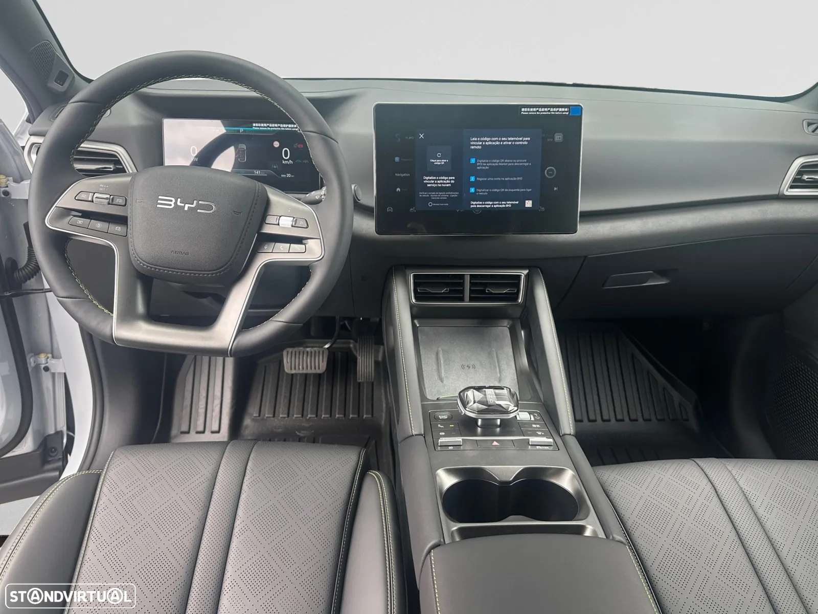 BYD Atto 2 45.1 kWh Boost - 9